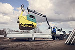 HIAB GRUE SUR CAMION X-CLX 044