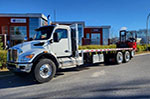 Moffett M8 55.3-10 NX Forklift avec Camion Kenworth à vendre